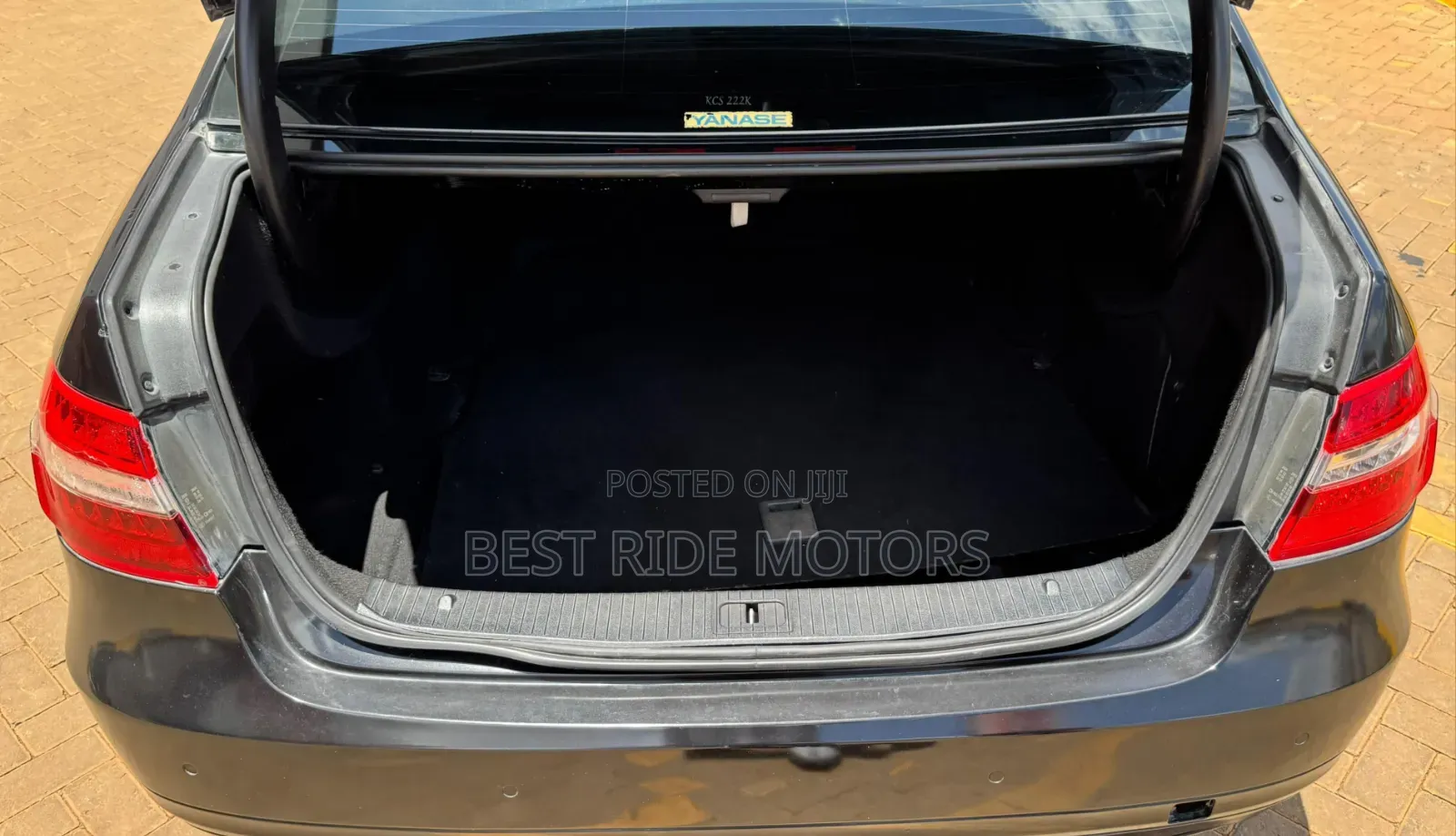 Mercedes-Benz E250 2012 Black