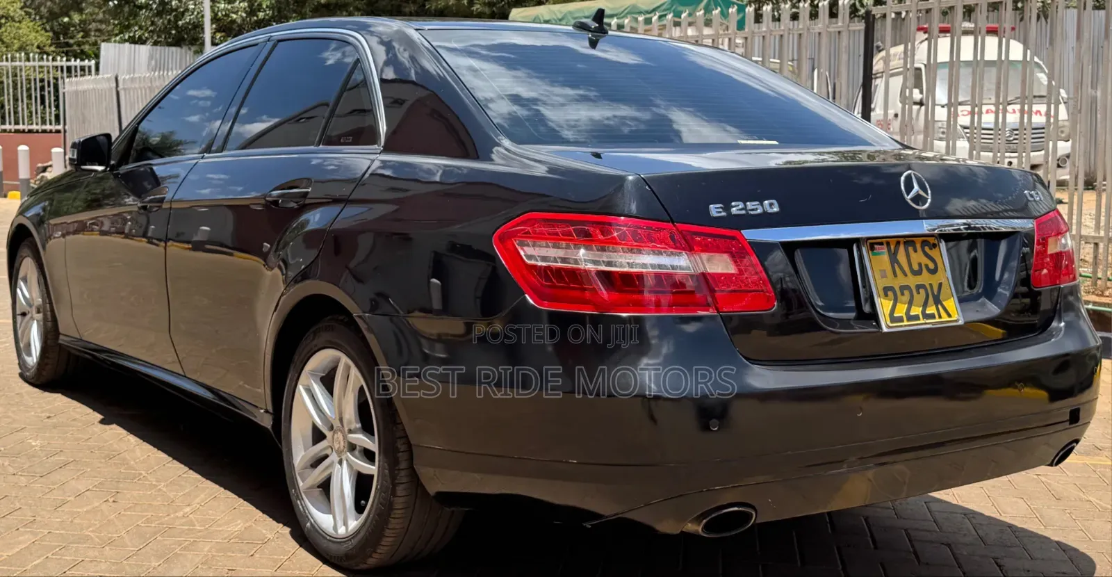Mercedes-Benz E250 2012 Black