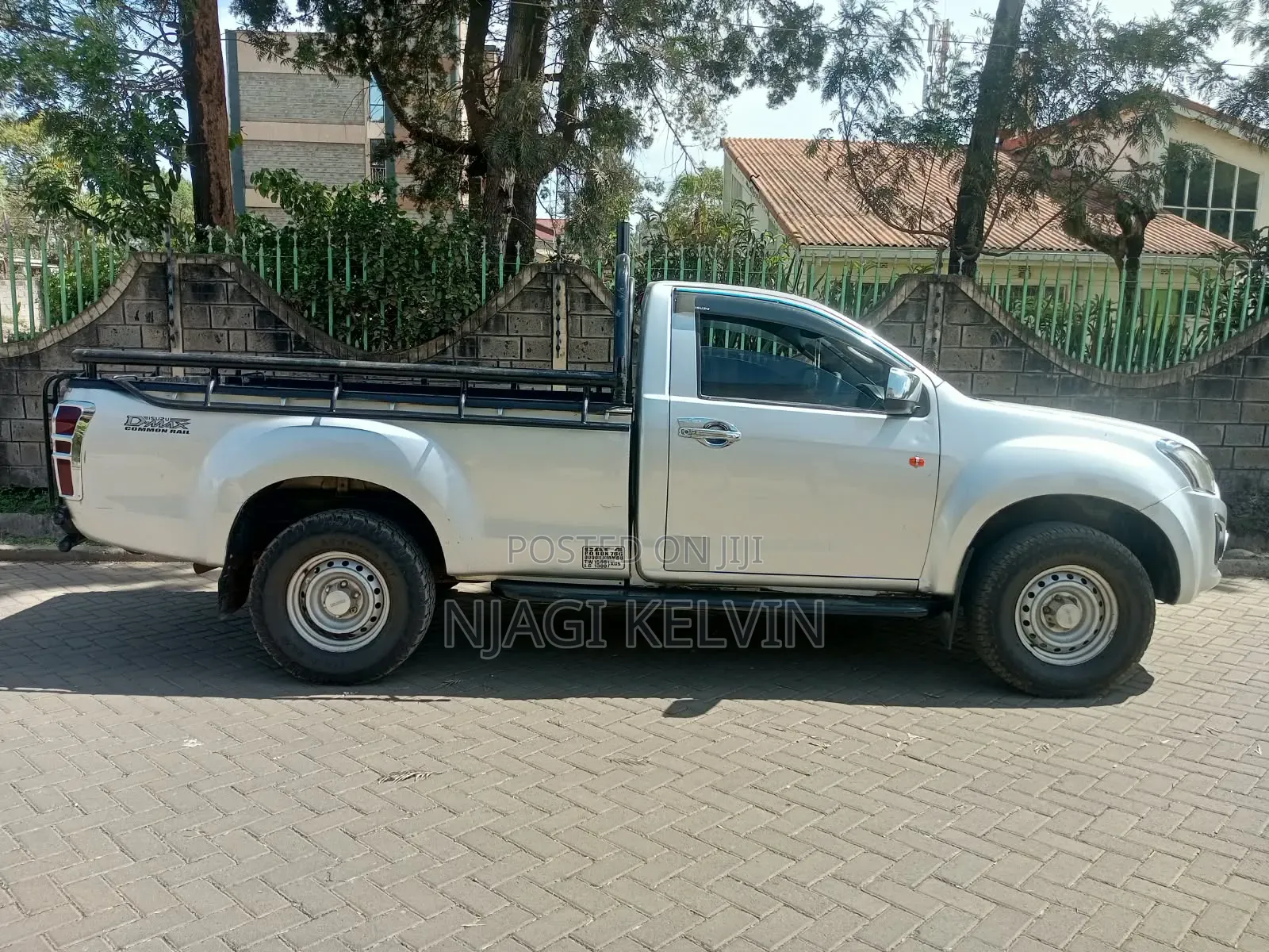 Isuzu D-MAX 2021 Silver