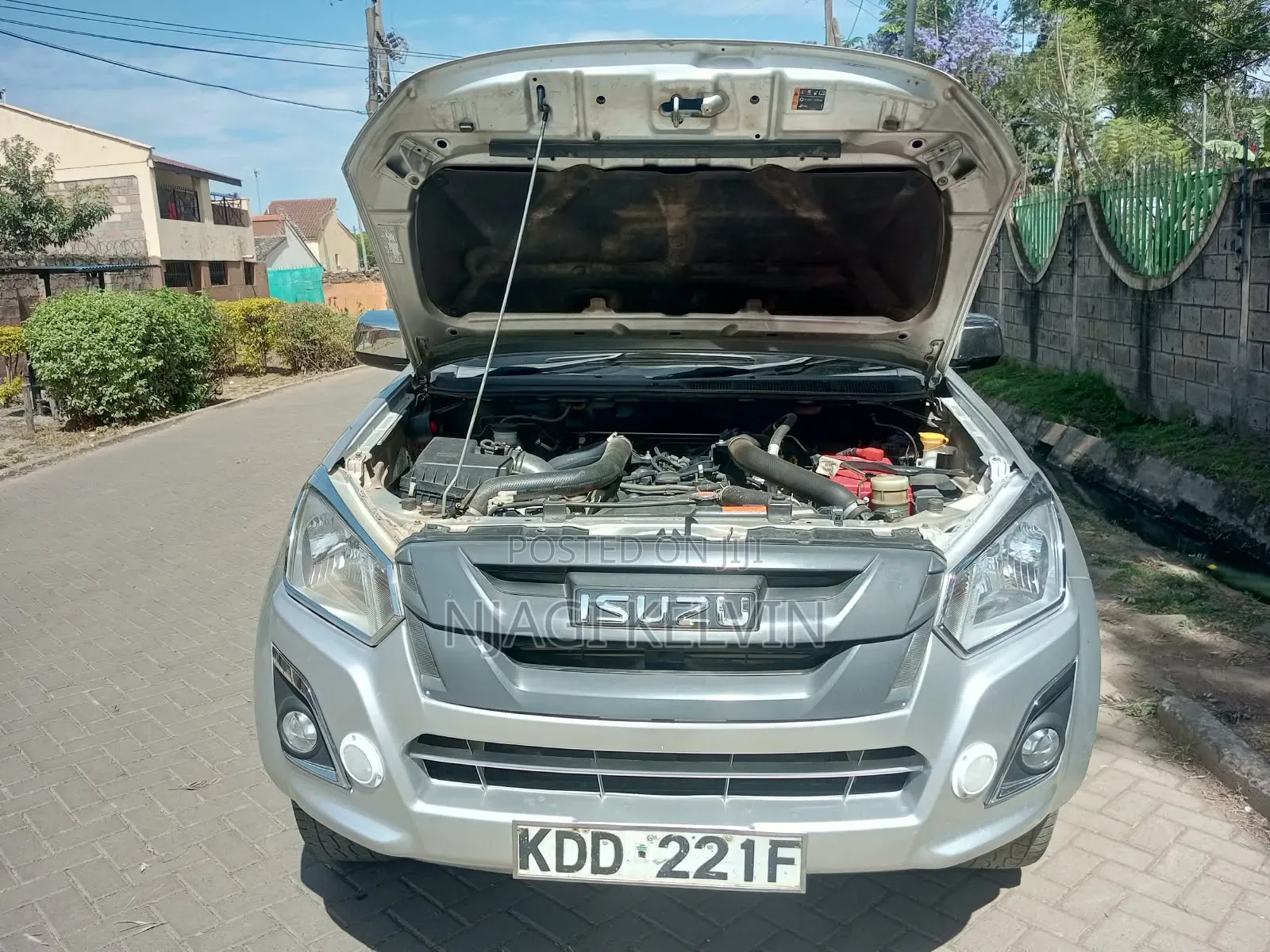 Isuzu D-MAX 2021 Silver