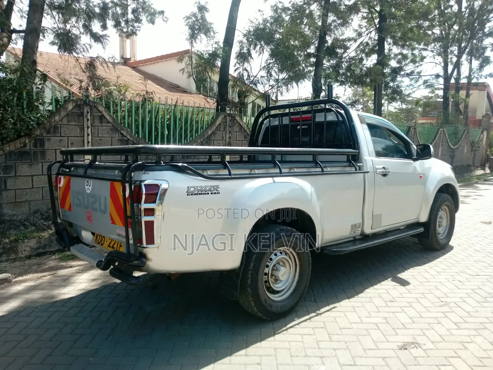 Isuzu D-MAX 2021 Silver