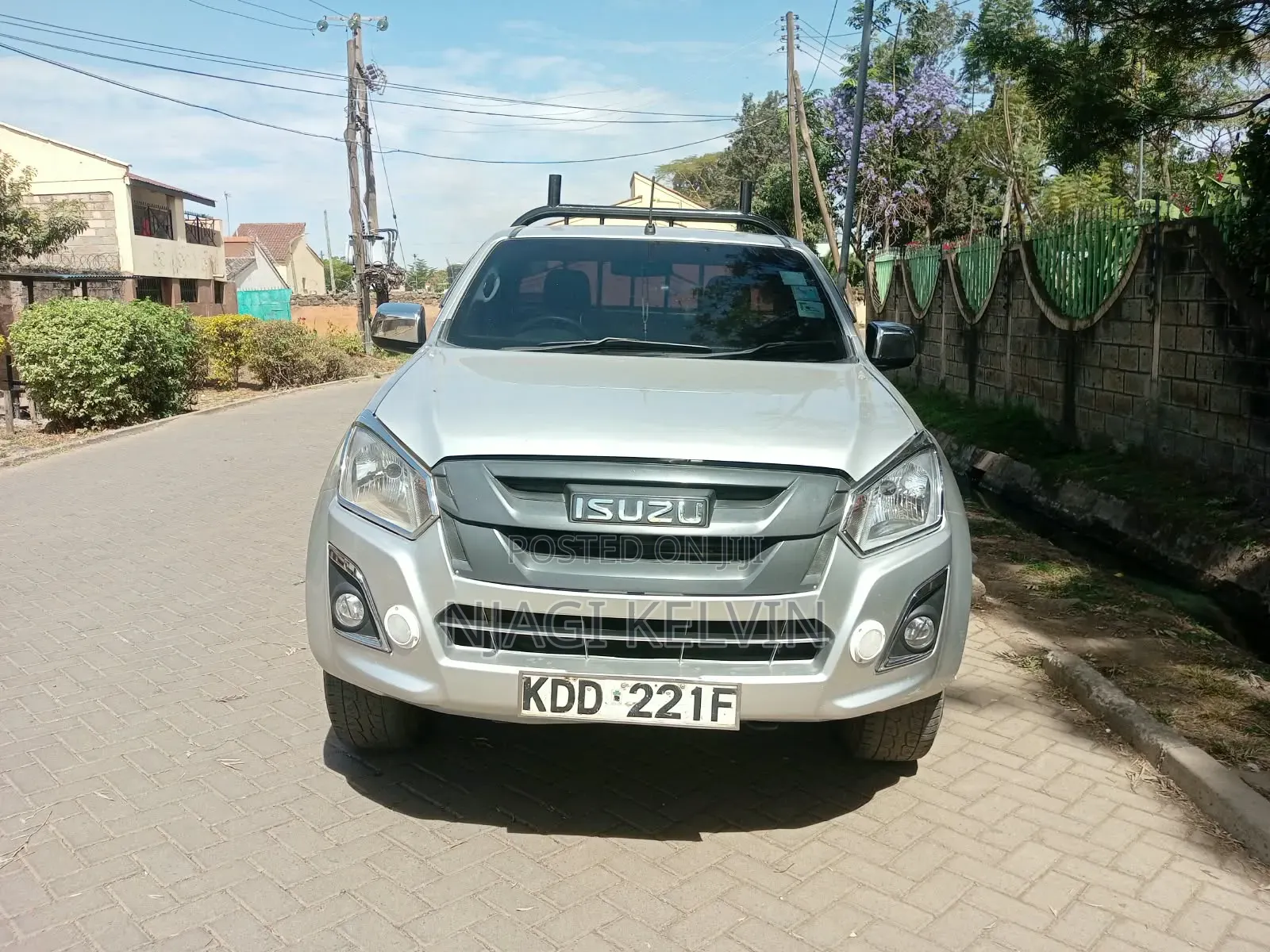 Isuzu D-MAX 2021 Silver