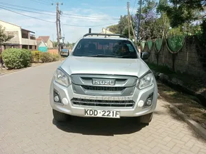 Isuzu D-MAX 2021 Silver
