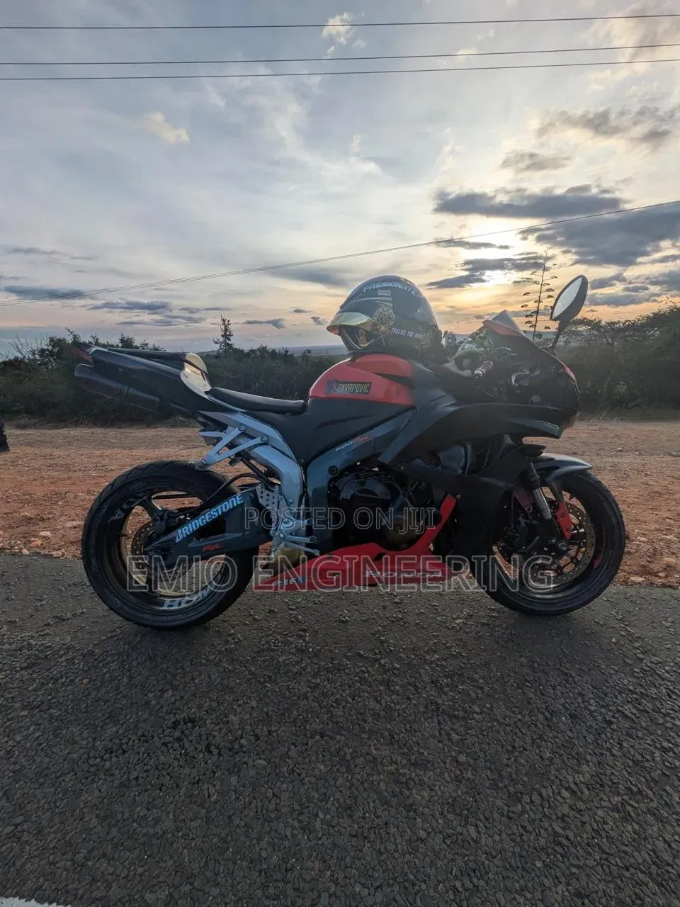 Honda CBR 2012 Red