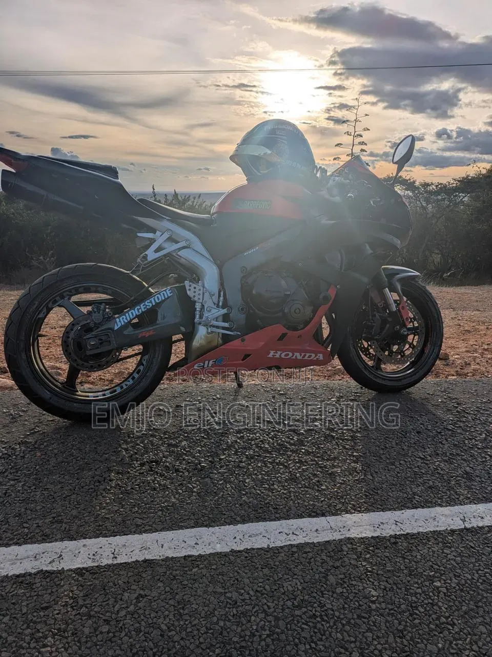 Honda CBR 2012 Red