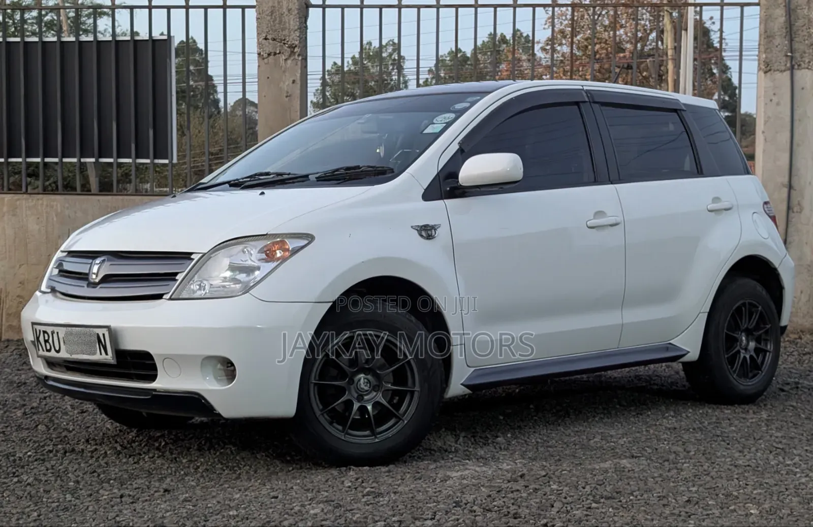 Toyota IST 2006 White