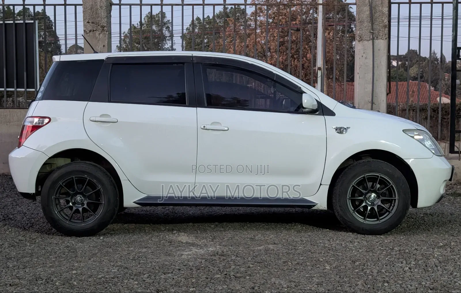 Toyota IST 2006 White