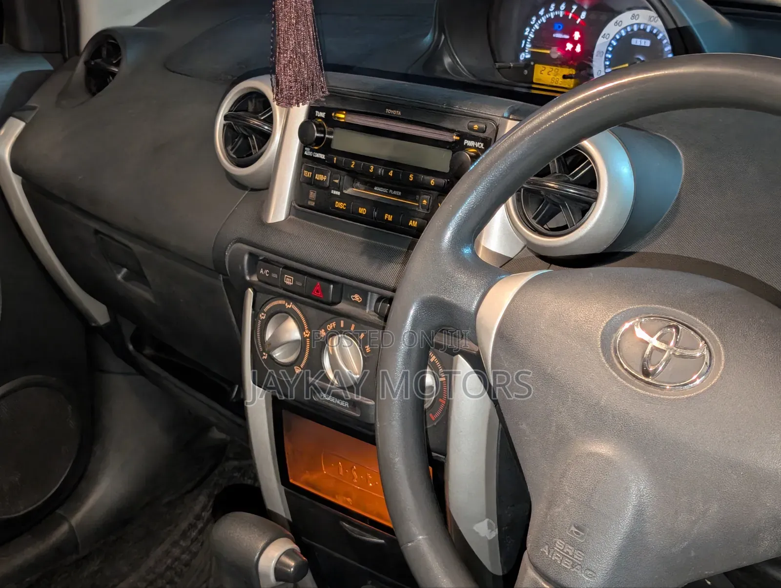 Toyota IST 2006 White
