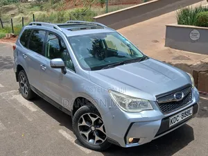 Subaru Forester 2.0XT Premium 4dr SUV AWD (2.0L 4cyl Turbo CVT) 2014 Silver