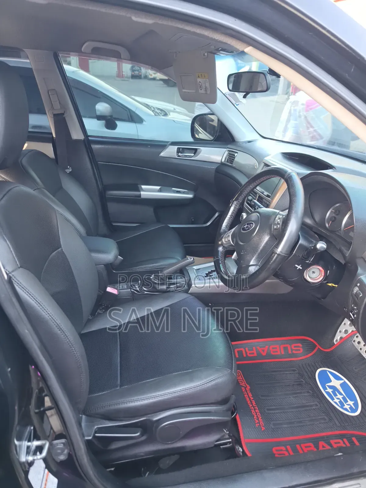 Subaru Forester 2010 Black