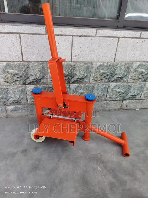 Cabro Cutter Machine