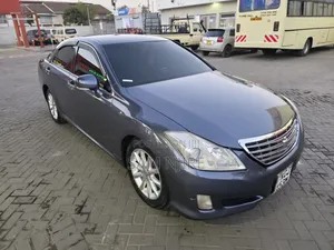 Toyota Crown 2009 Gray
