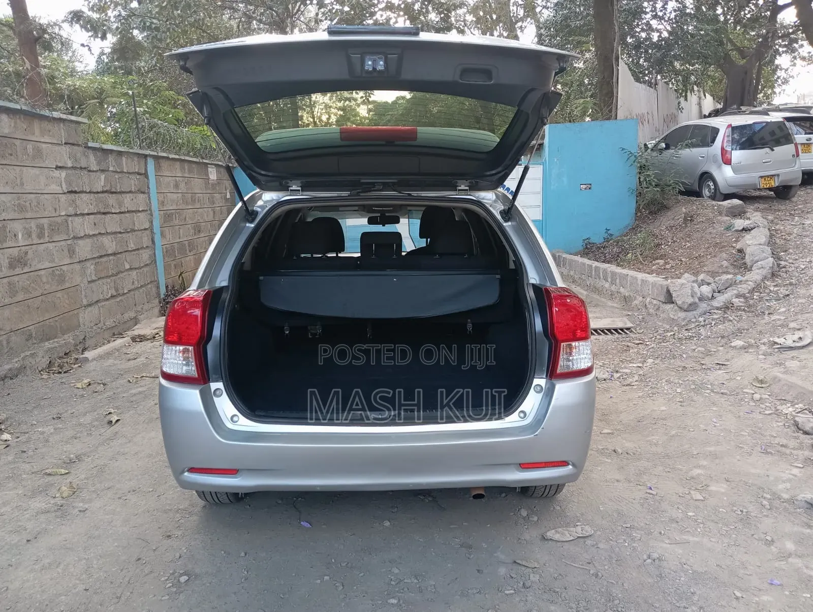 Toyota Corolla Fielder 2012 Silver