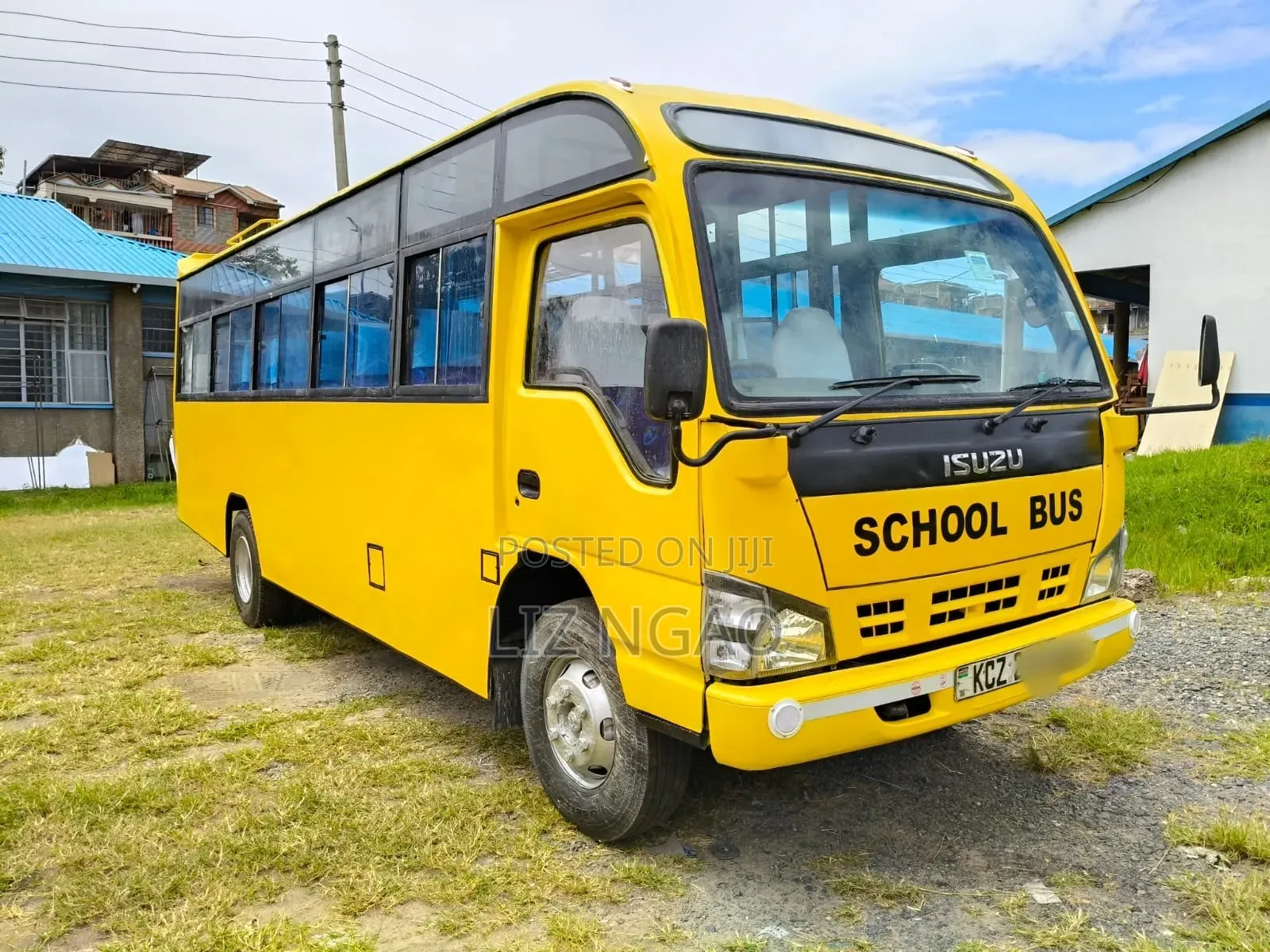 Isuzu NQR 2019 Yellow
