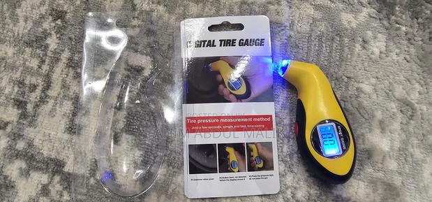 Digital Pressure Gauge - thumbnail 2