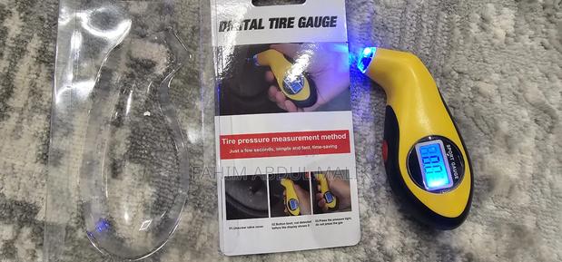Digital Pressure Gauge - thumbnail 3
