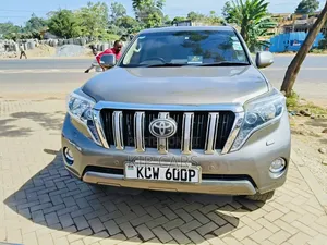 Toyota Land Cruiser Prado 2.8 D-4D 2015 Gold
