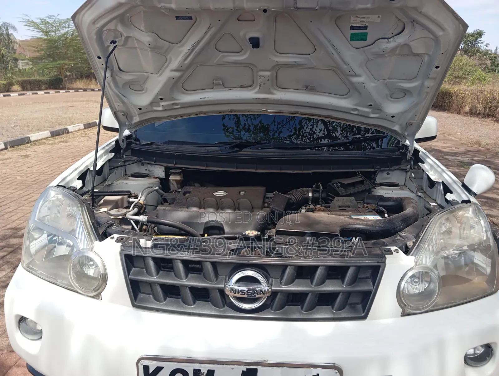 Nissan X-Trail 2010 White