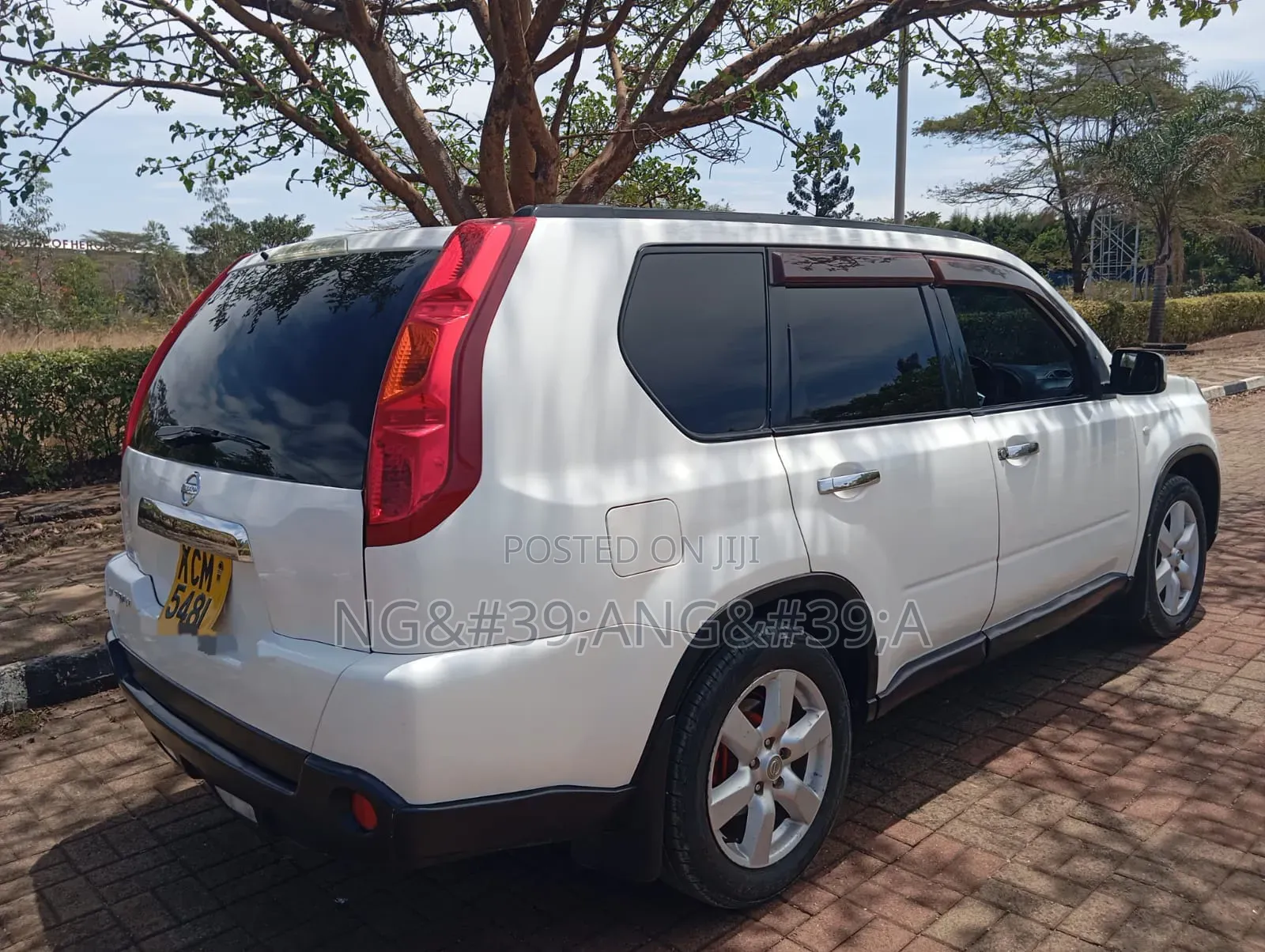 Nissan X-Trail 2010 White
