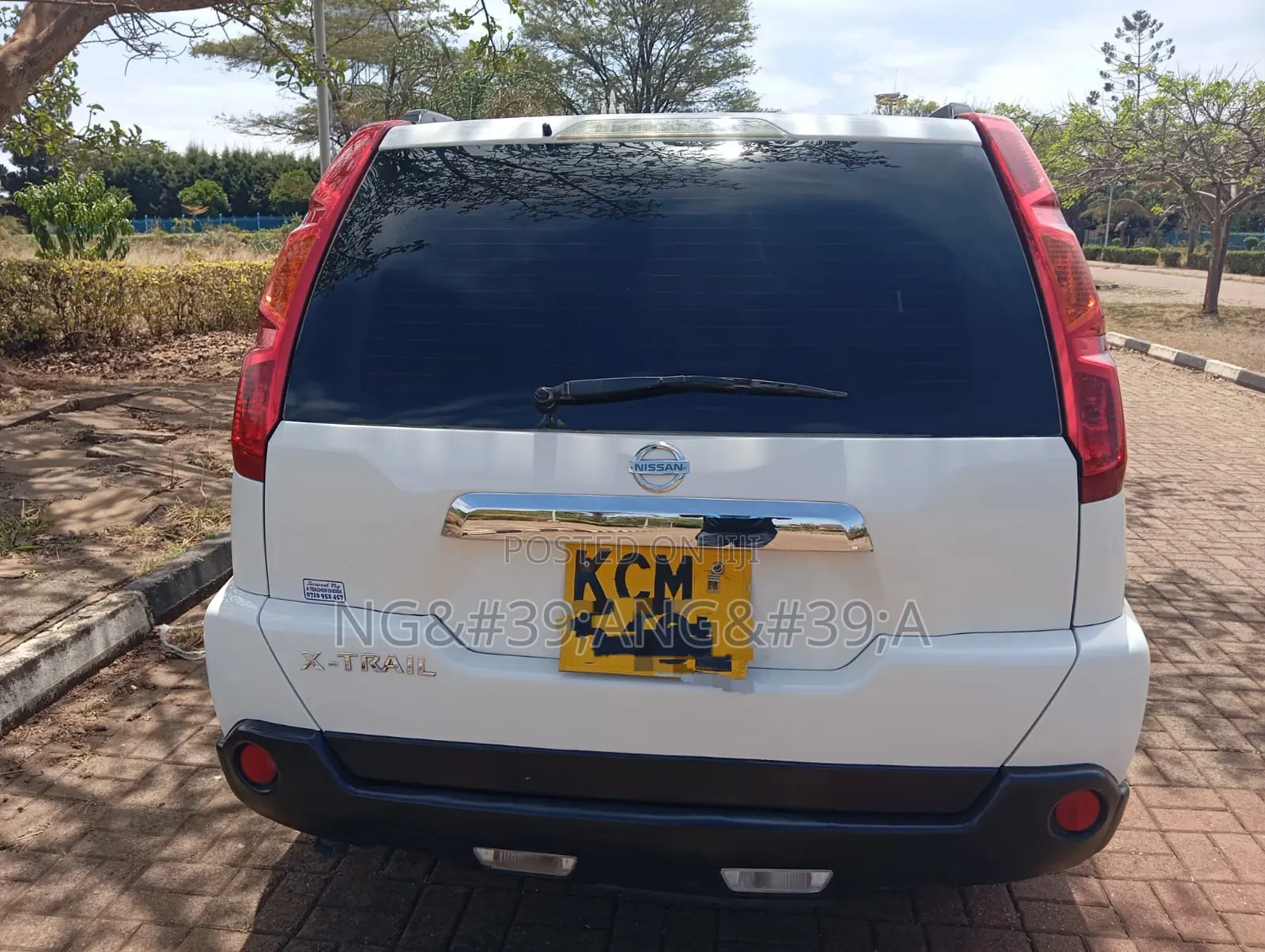 Nissan X-Trail 2010 White