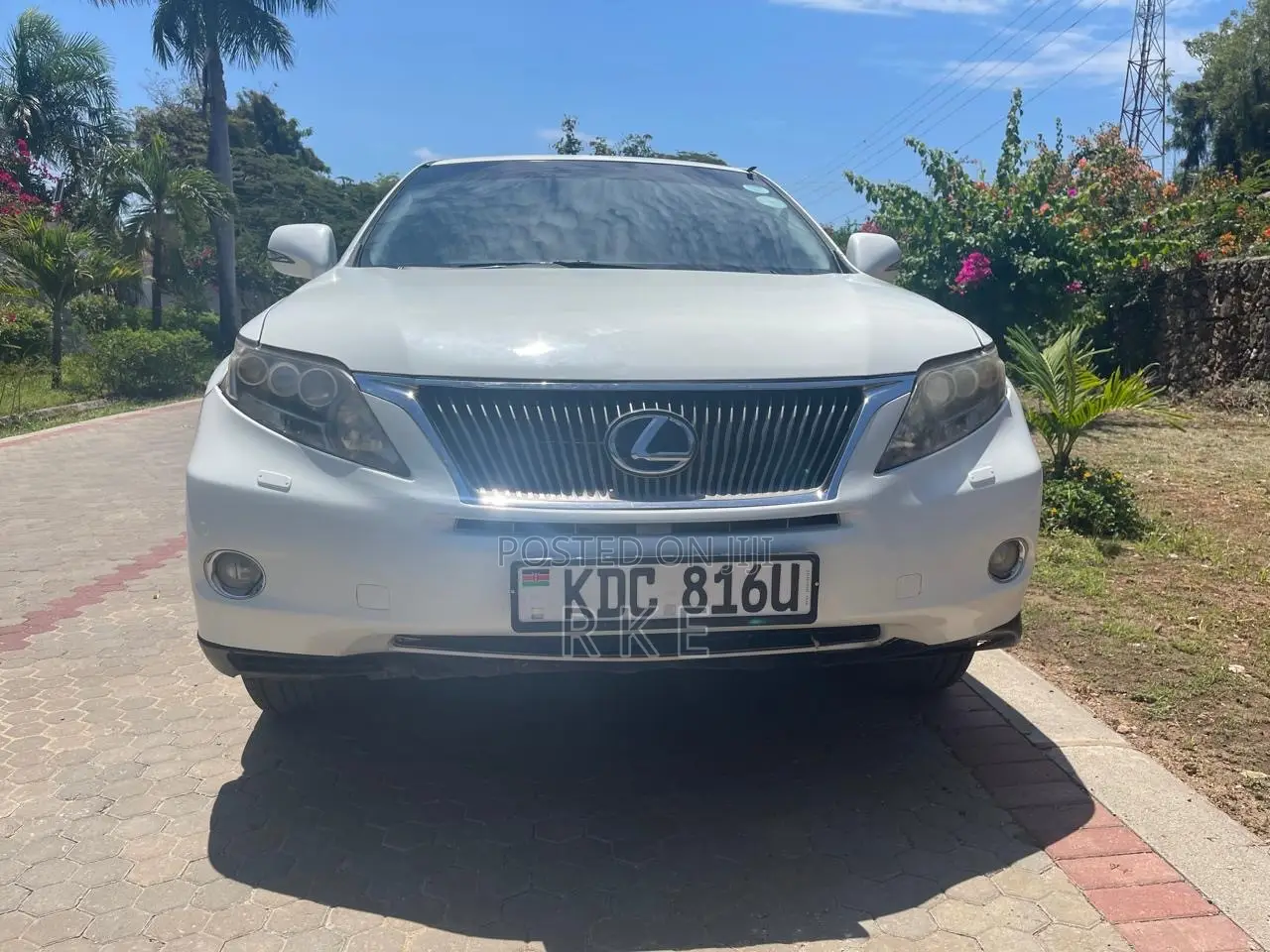 Lexus RX 450H FWD 2012 White