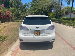 Lexus RX 450H FWD 2012 White