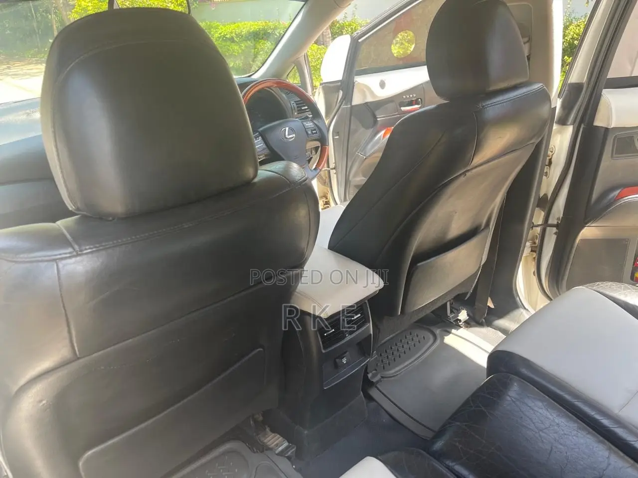 Lexus RX 450H FWD 2012 White
