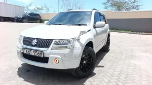 Suzuki Escudo 2006 White