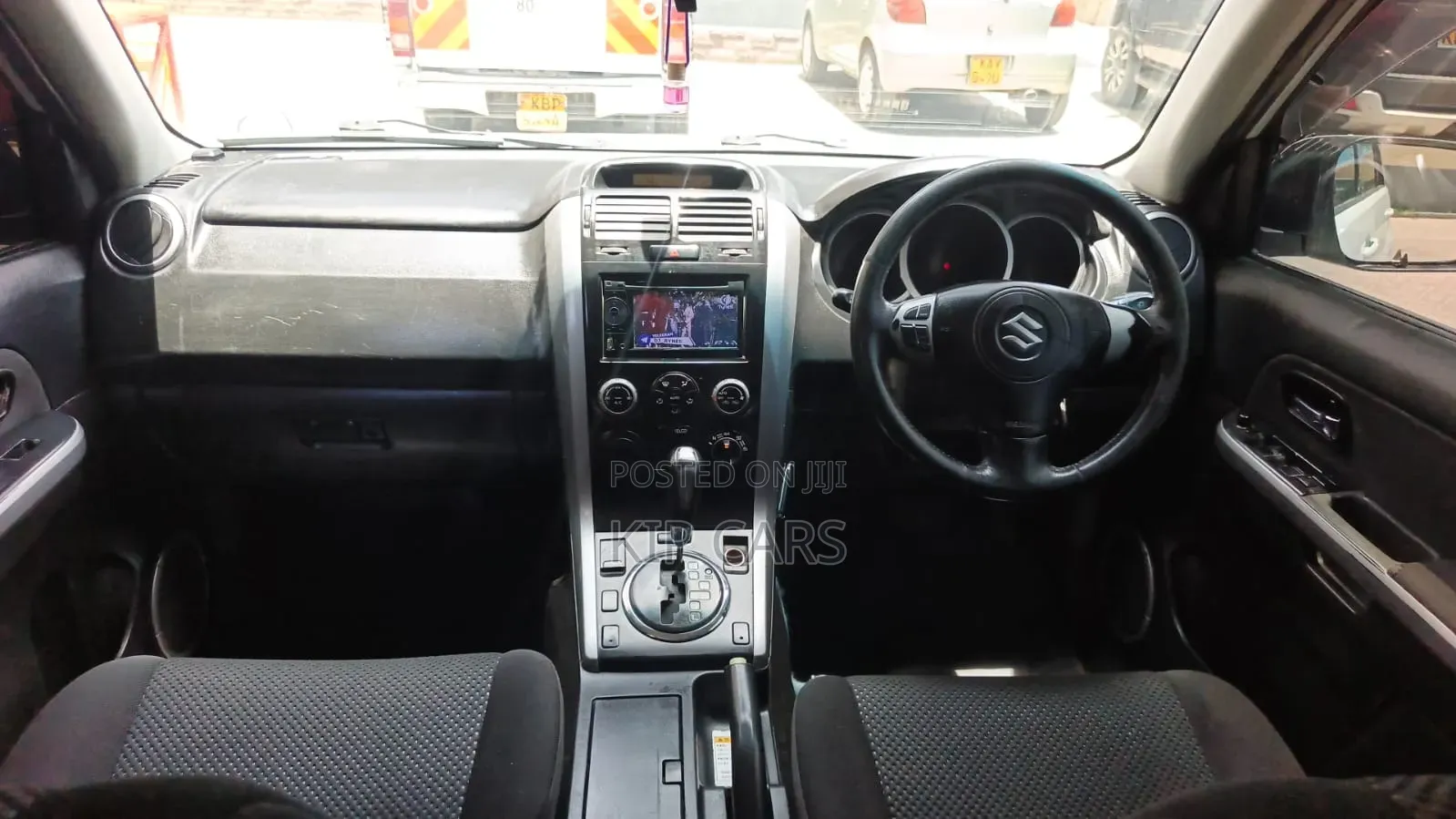 Suzuki Escudo 2006 White