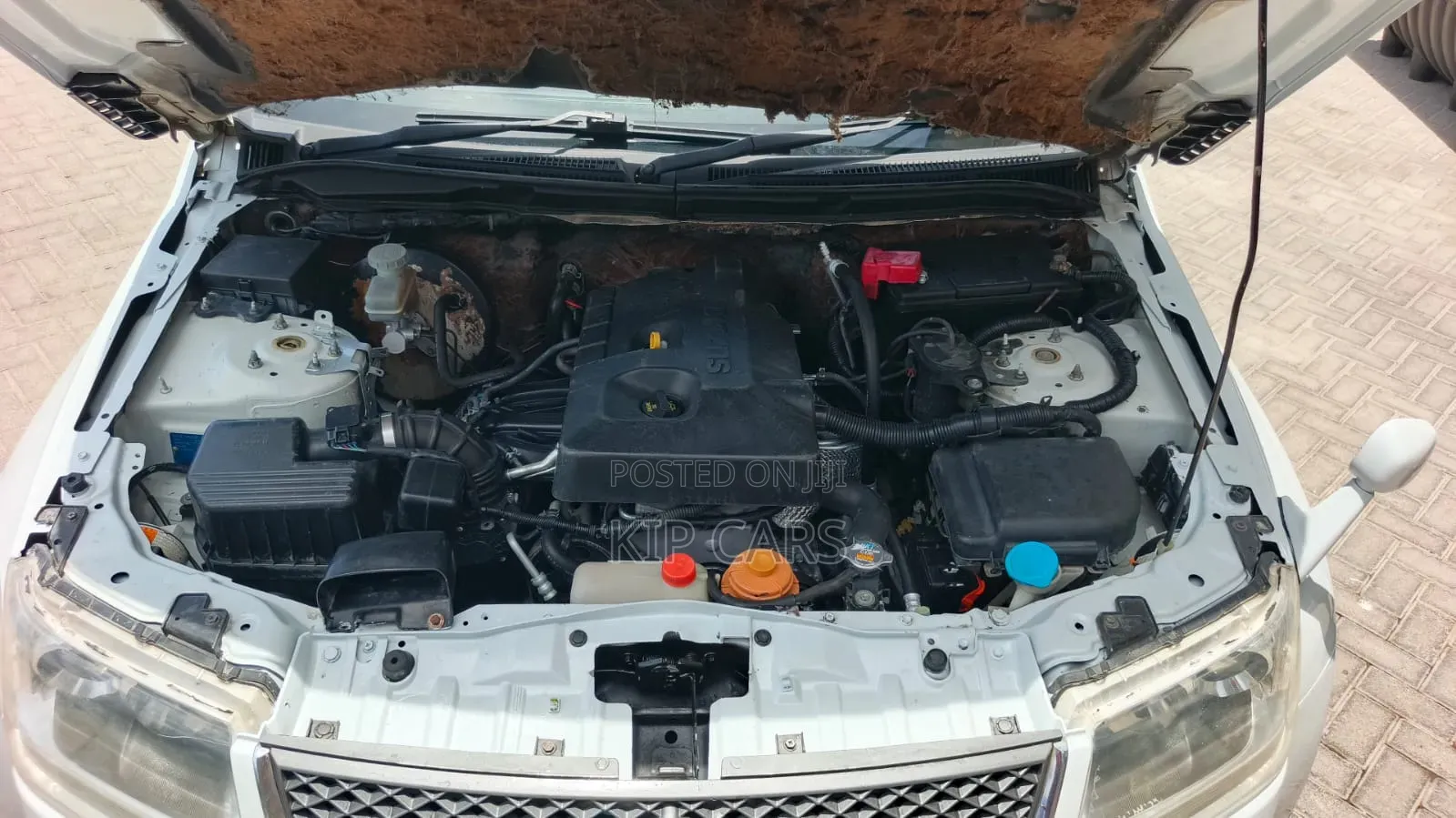 Suzuki Escudo 2006 White