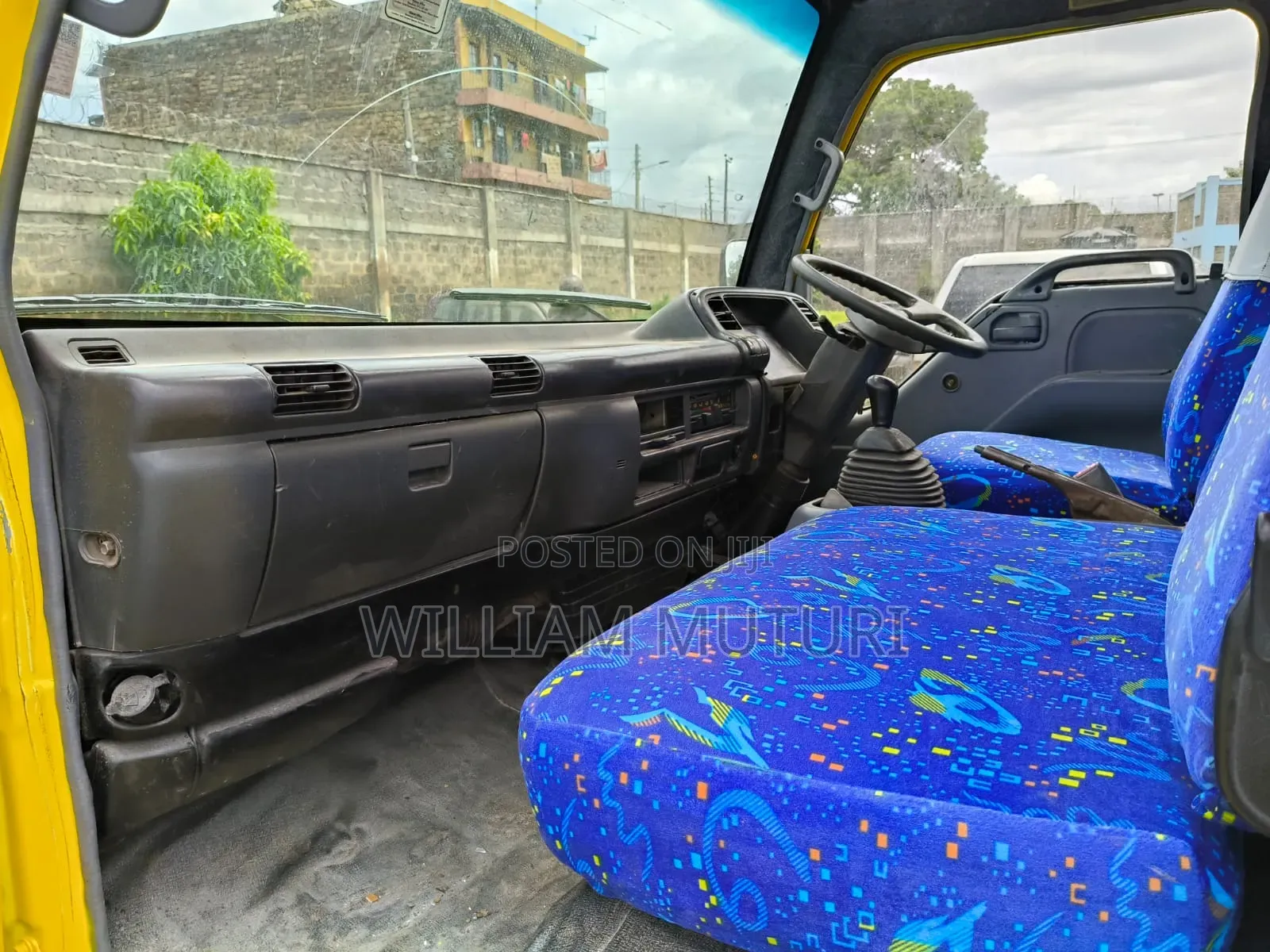 Isuzu NQR 2019 Yellow