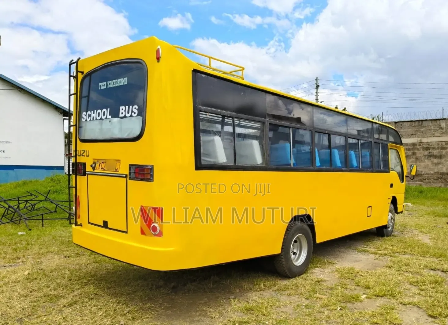Isuzu NQR 2019 Yellow