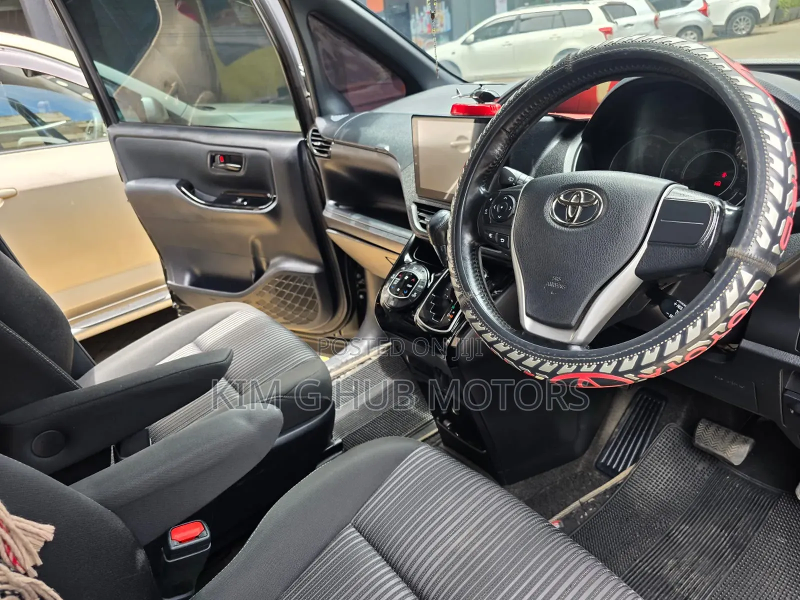 Toyota Voxy 2017 Black