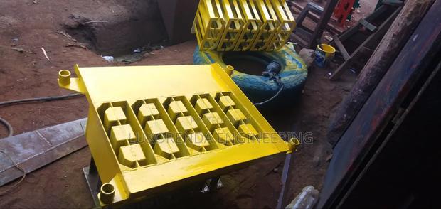 Block Machine - thumbnail 2