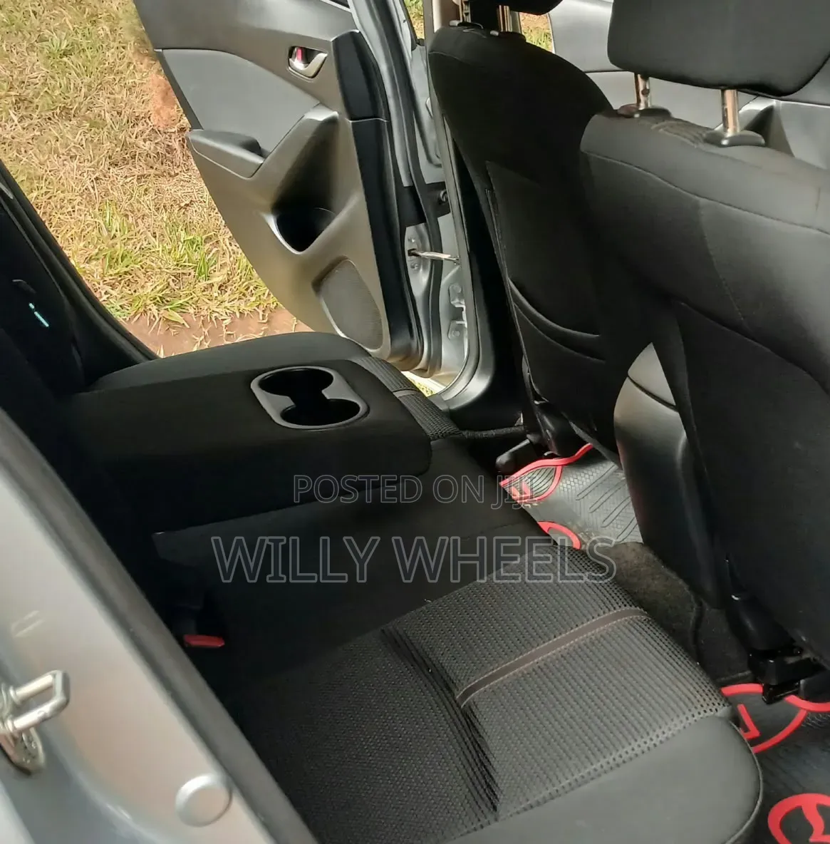 Mazda Axela 2017 Silver