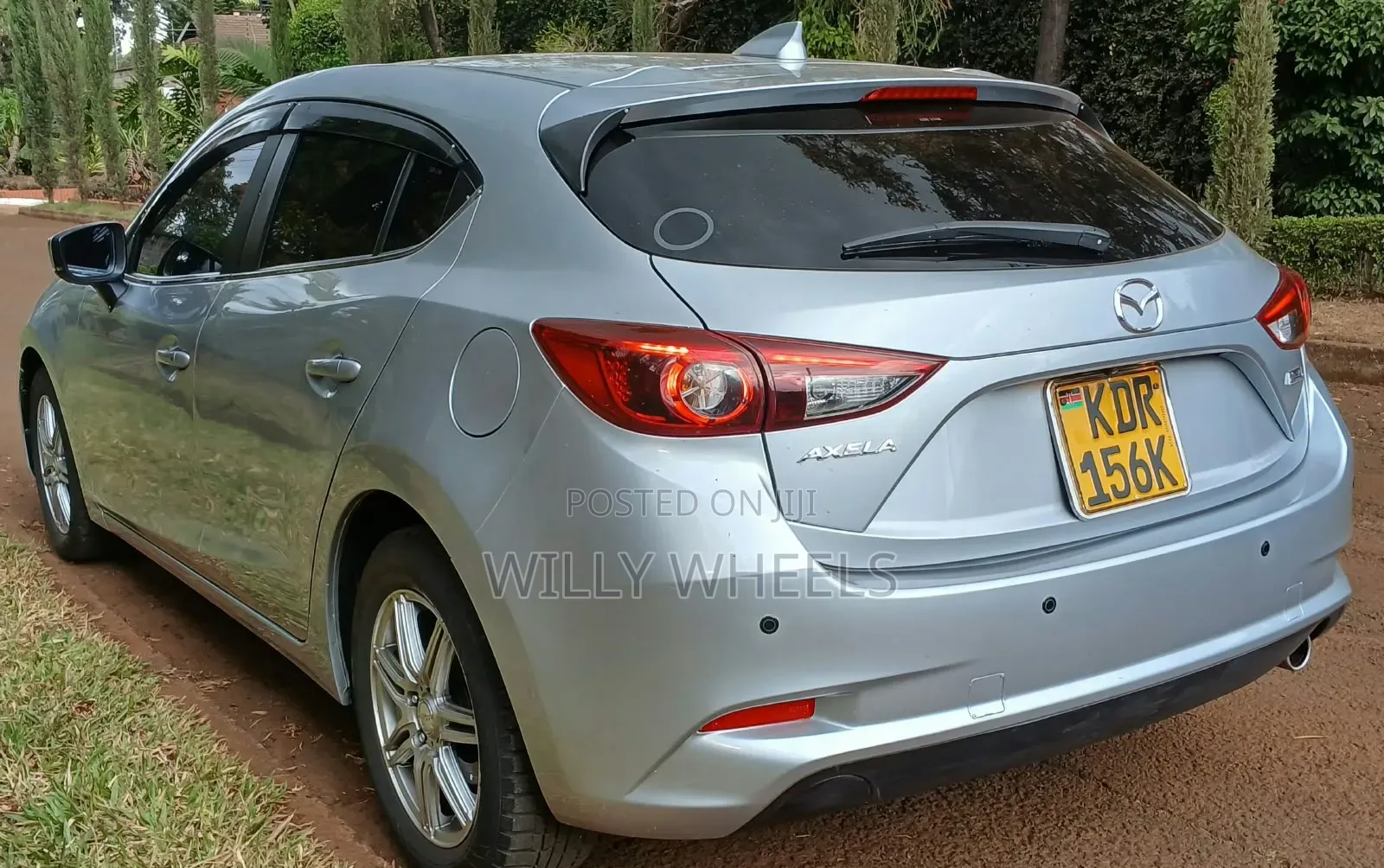 Mazda Axela 2017 Silver