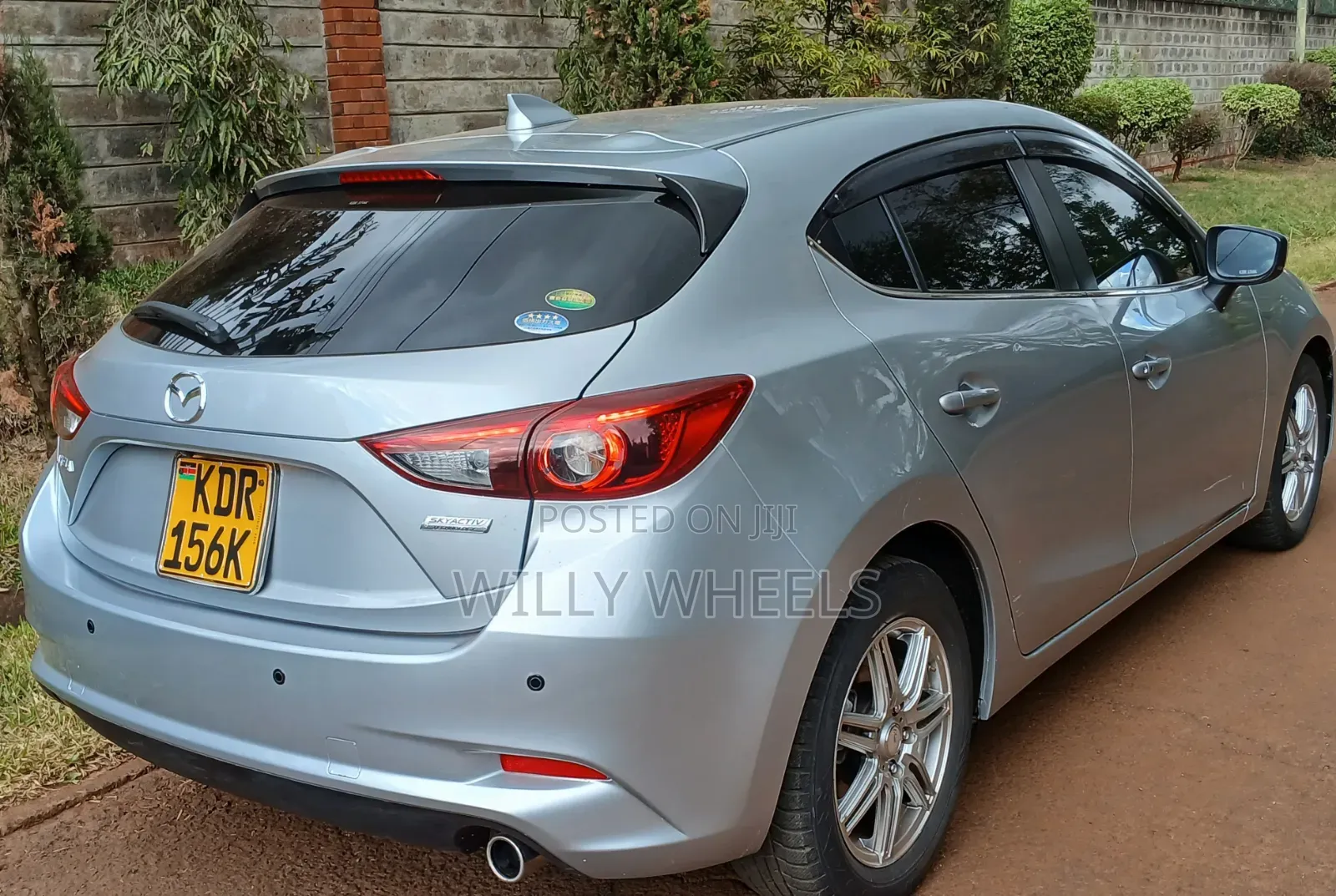Mazda Axela 2017 Silver