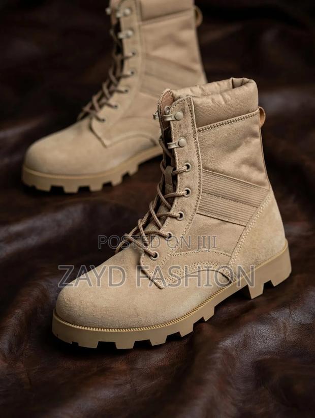 Siwar Boots - main view