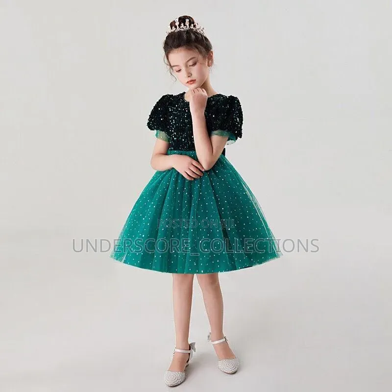 Girls Shortsleeved Dresses With Shimmers