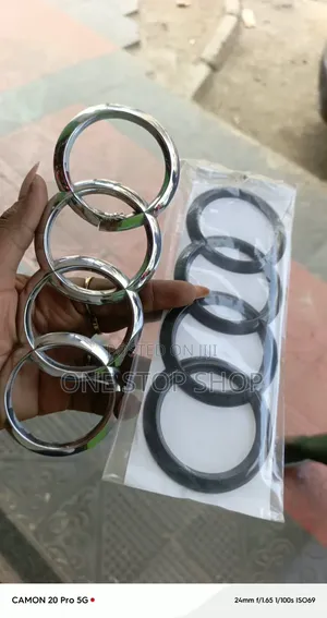 Chrome Finish/Matte Black Interlocking Four Ring Audi Badges