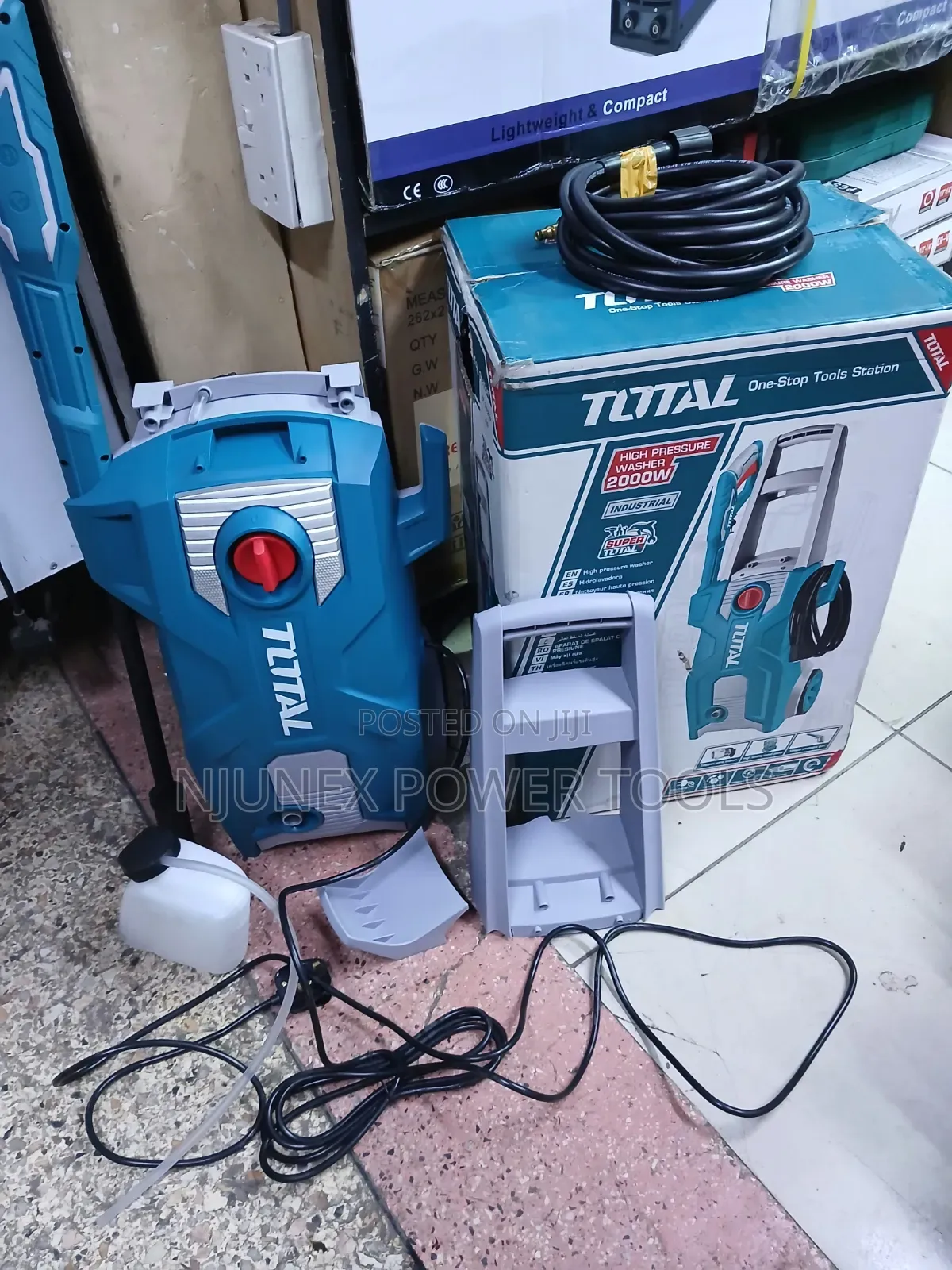 Total High Pressure Washer (Model Marked as 2000W