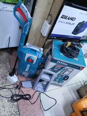 Total High Pressure Washer (Model Marked as 2000W