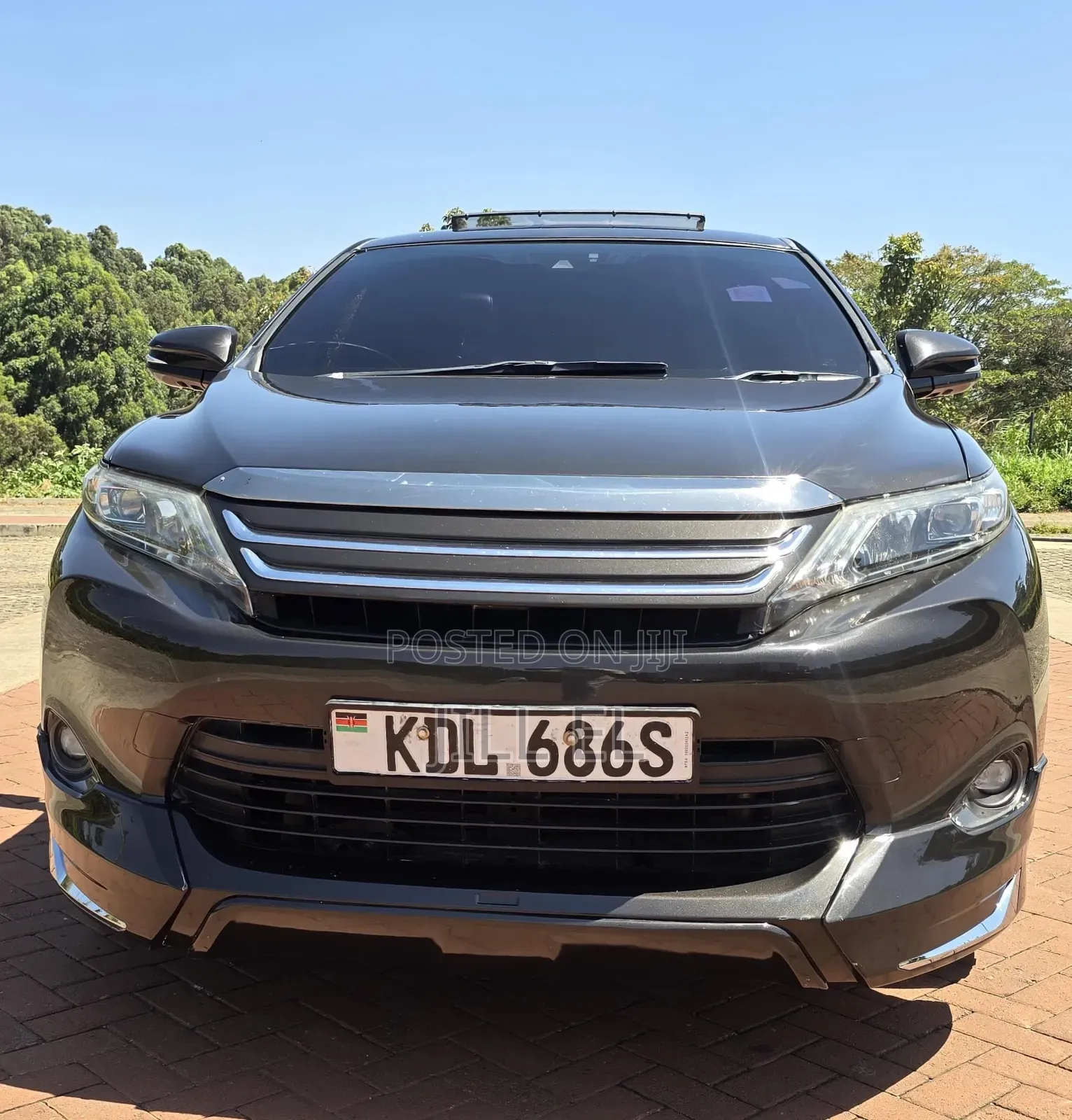 Toyota Harrier 2.0 2016 Brown