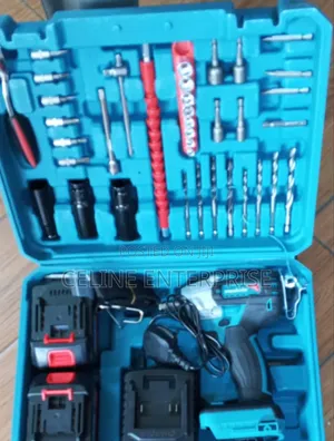 Makita Cordless Impact Gun With Rechargeable Battery