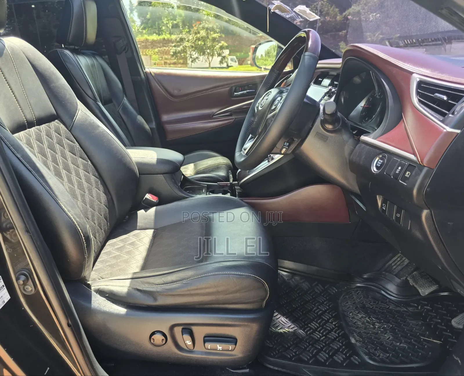 Toyota Harrier 2.0 2016 Brown