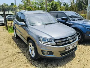 Volkswagen Tiguan S 2013 Gray