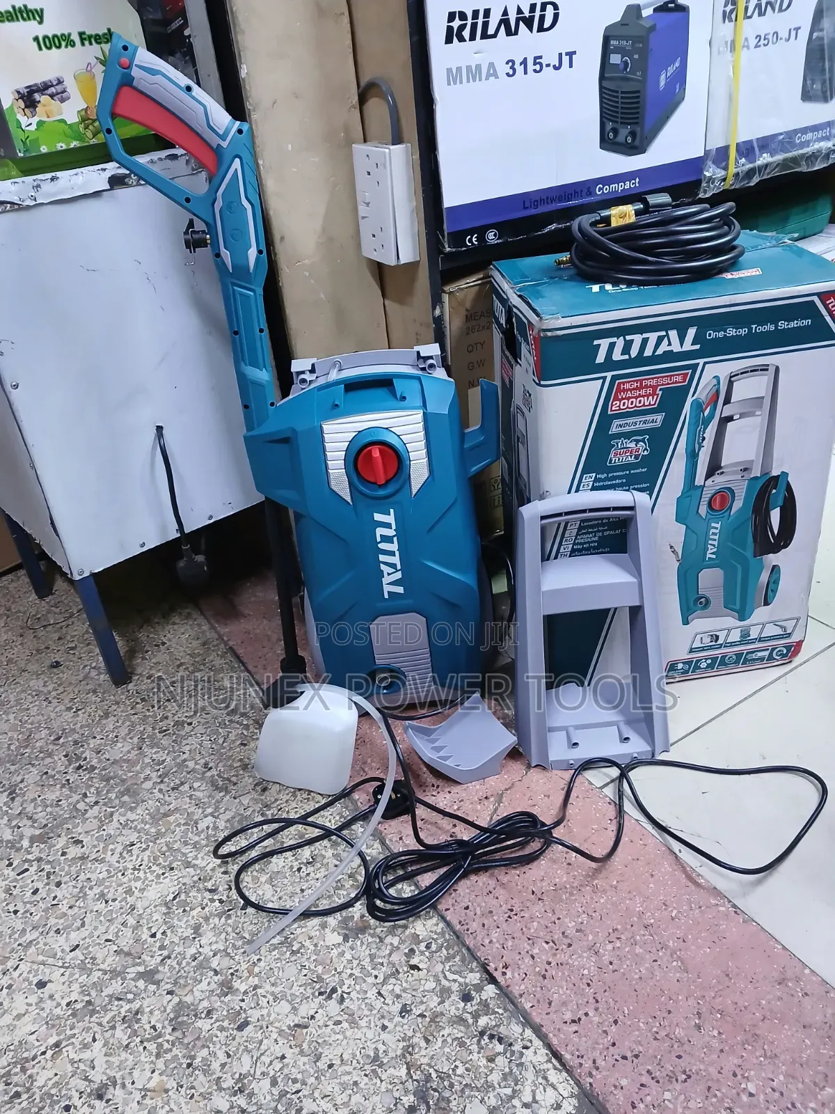 Total TGTW High Pressure Washer (160 Bar / 2320 PSI),