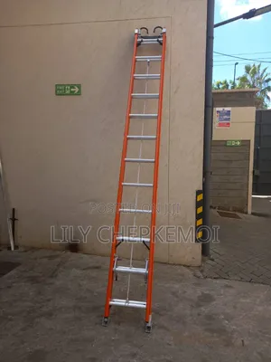 Fiberglass Extension Ladder