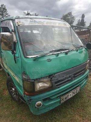 Toyota HiAce 1996 Green