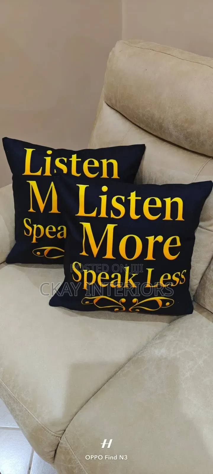 Create a Welcoming Sitting Room With Thoughtfully Selected Pillowcases